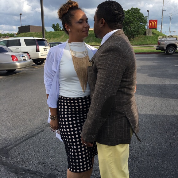 Ann Taylor: Pencil Skirt with Polka Dot Overlay - Picture 3 of 3